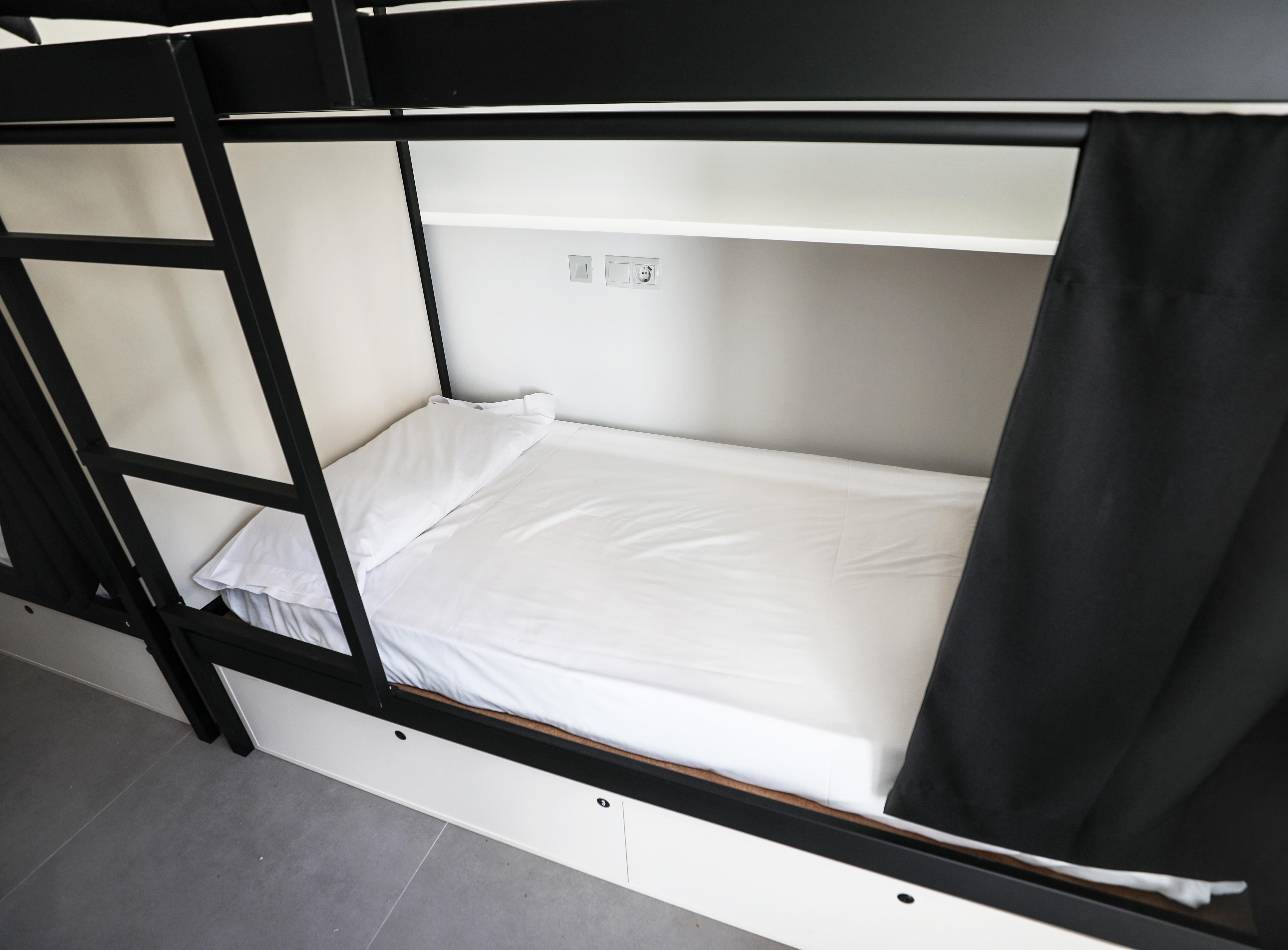 Hostel Myd La Latina Madrid Eksteriør bilde